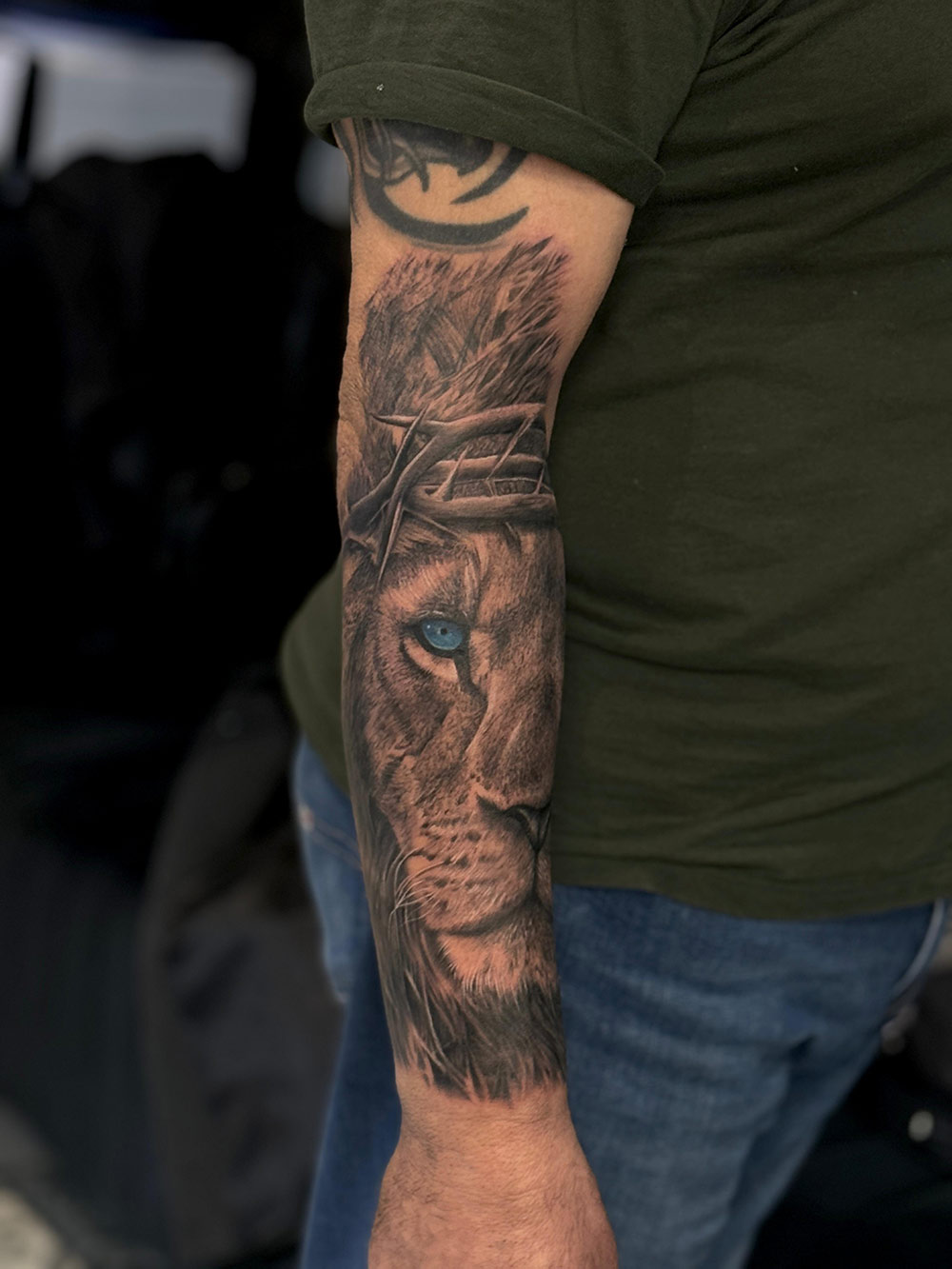 artist-tattoo-13