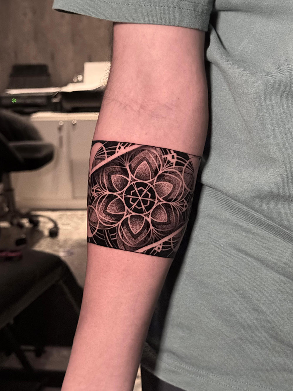 artist-tattoo-3